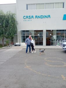 trusted peru airport taxi elderly couple dog
